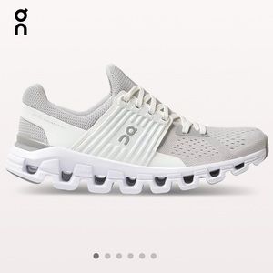 Women’s On Running Cloud Swift Shoes